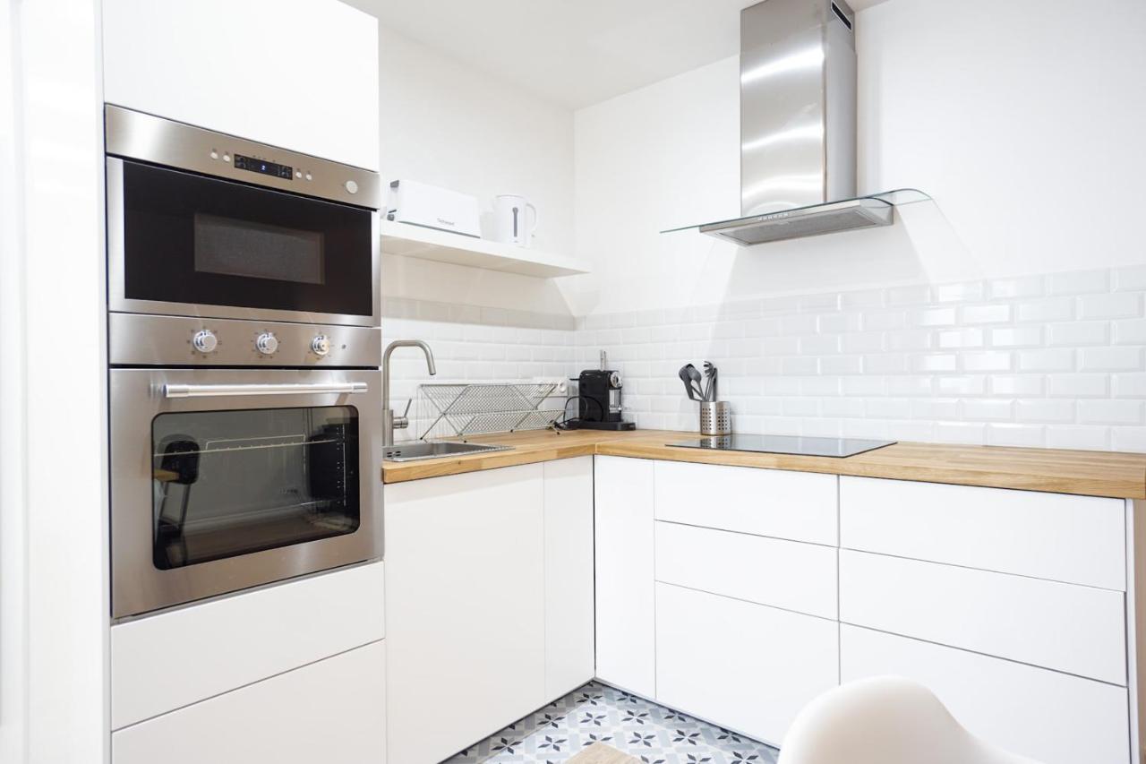פריז Spacious Apartment Near The Champs De Mars מראה חיצוני תמונה